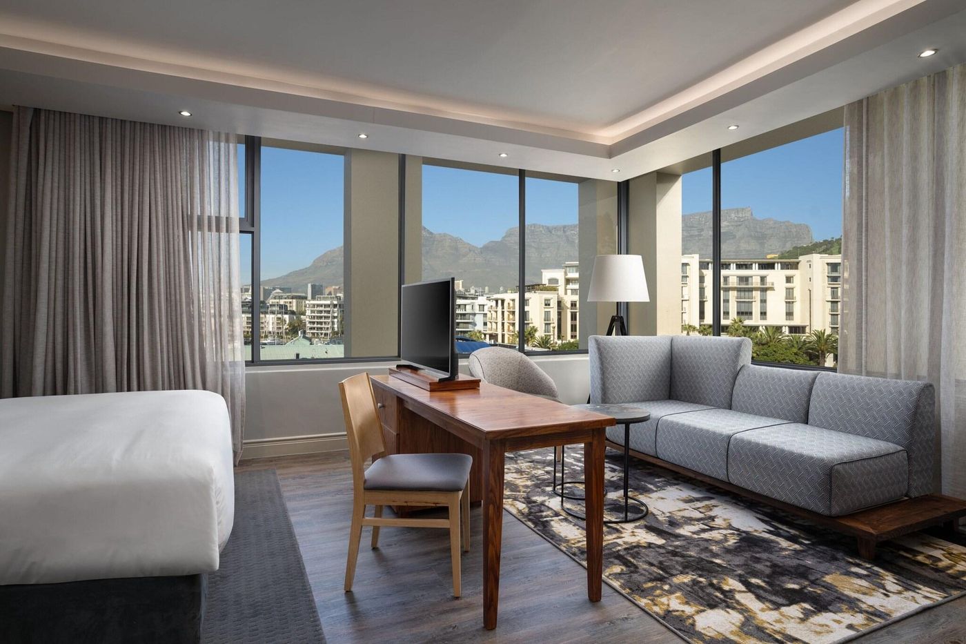 Protea-Hotel-Cape-Town-Waterfront-Breakwater-Lodge-Room-6