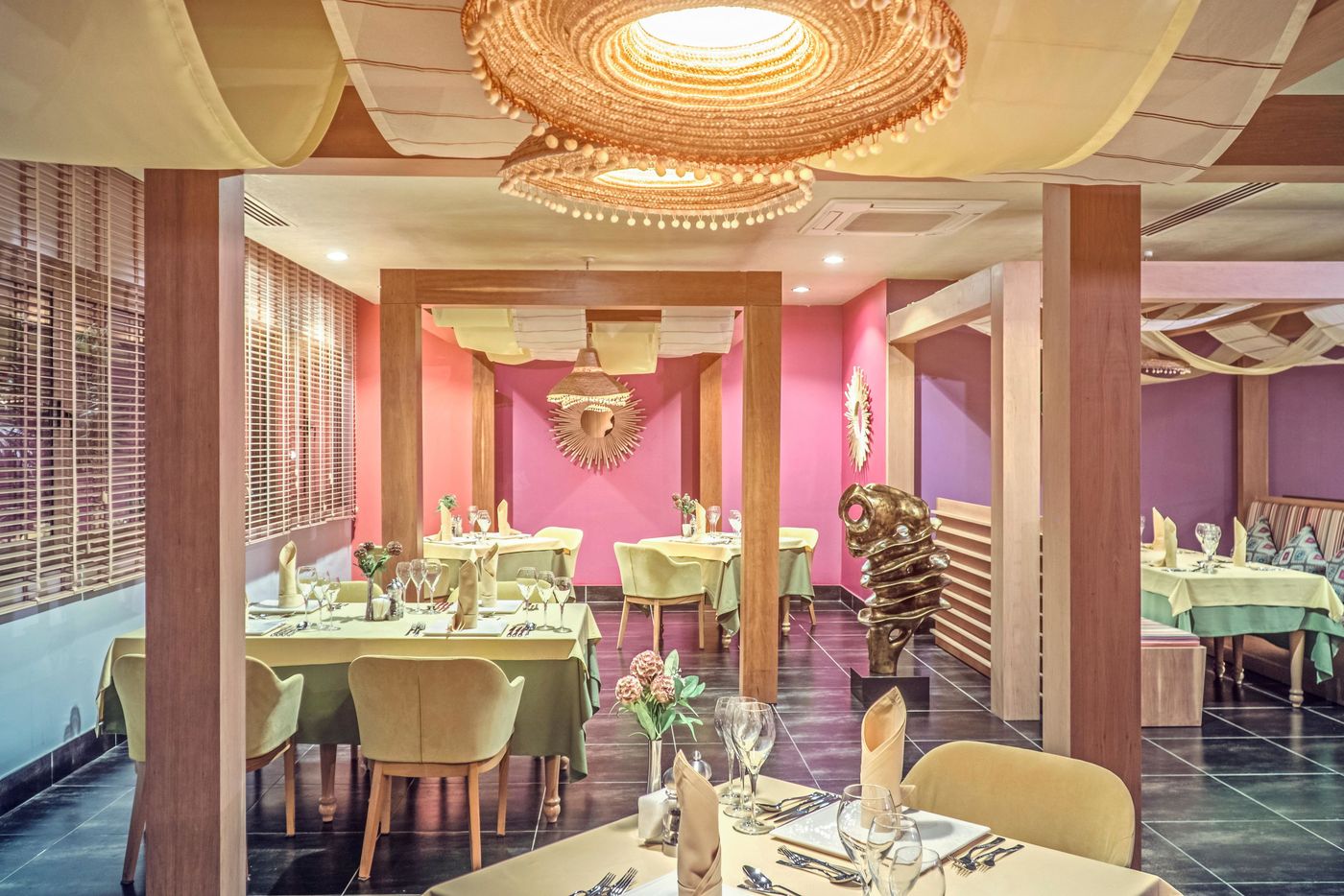 02/09/24 - Royal Taj Mahal Hotel