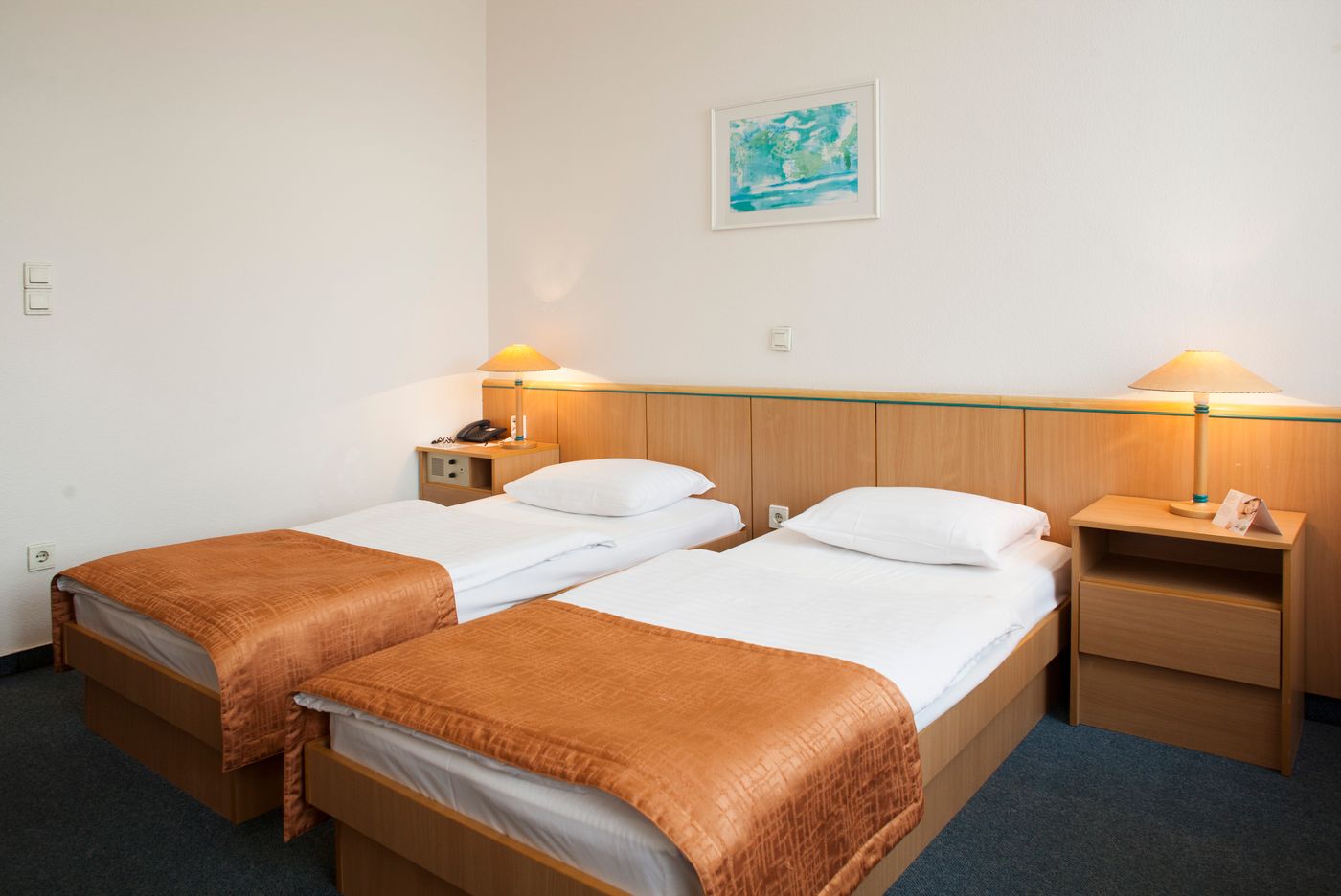 City-Hotel-Matyas-Room-8