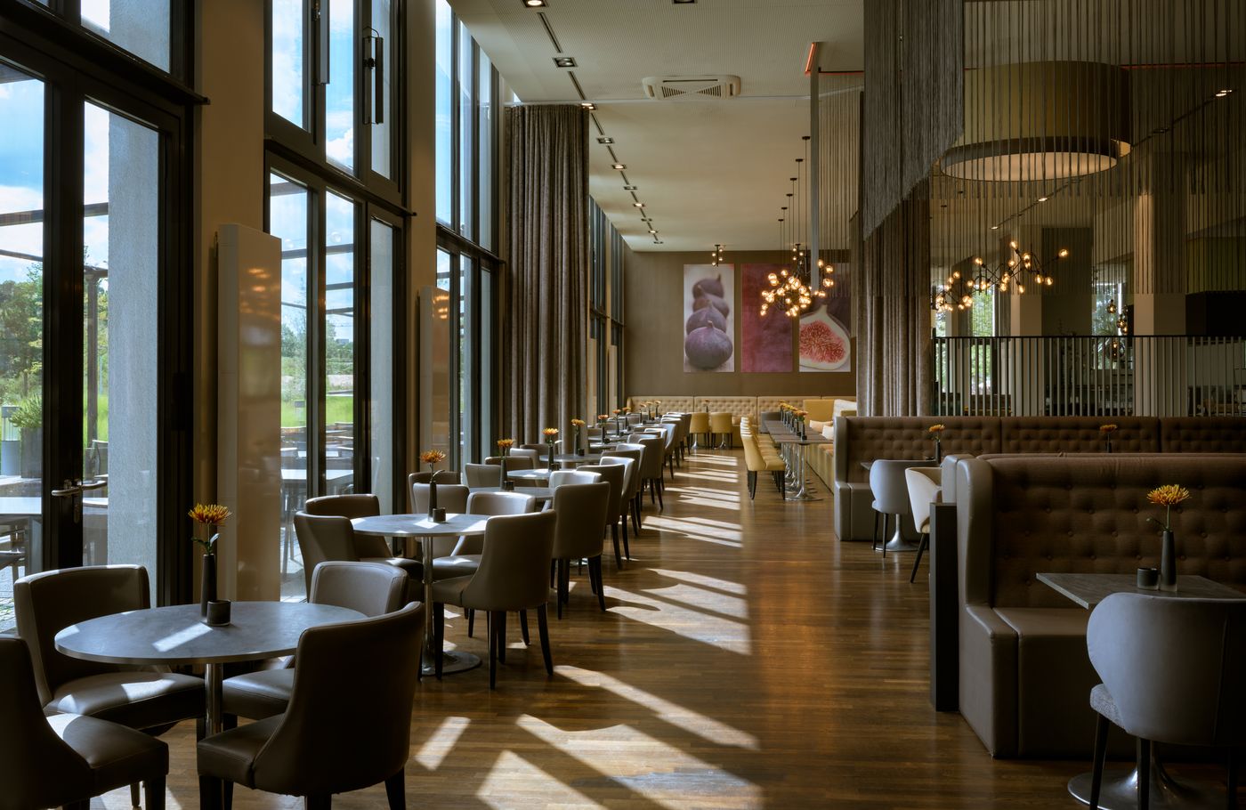 Leonardo-Royal-Hotel-Munich-Restaurant-15