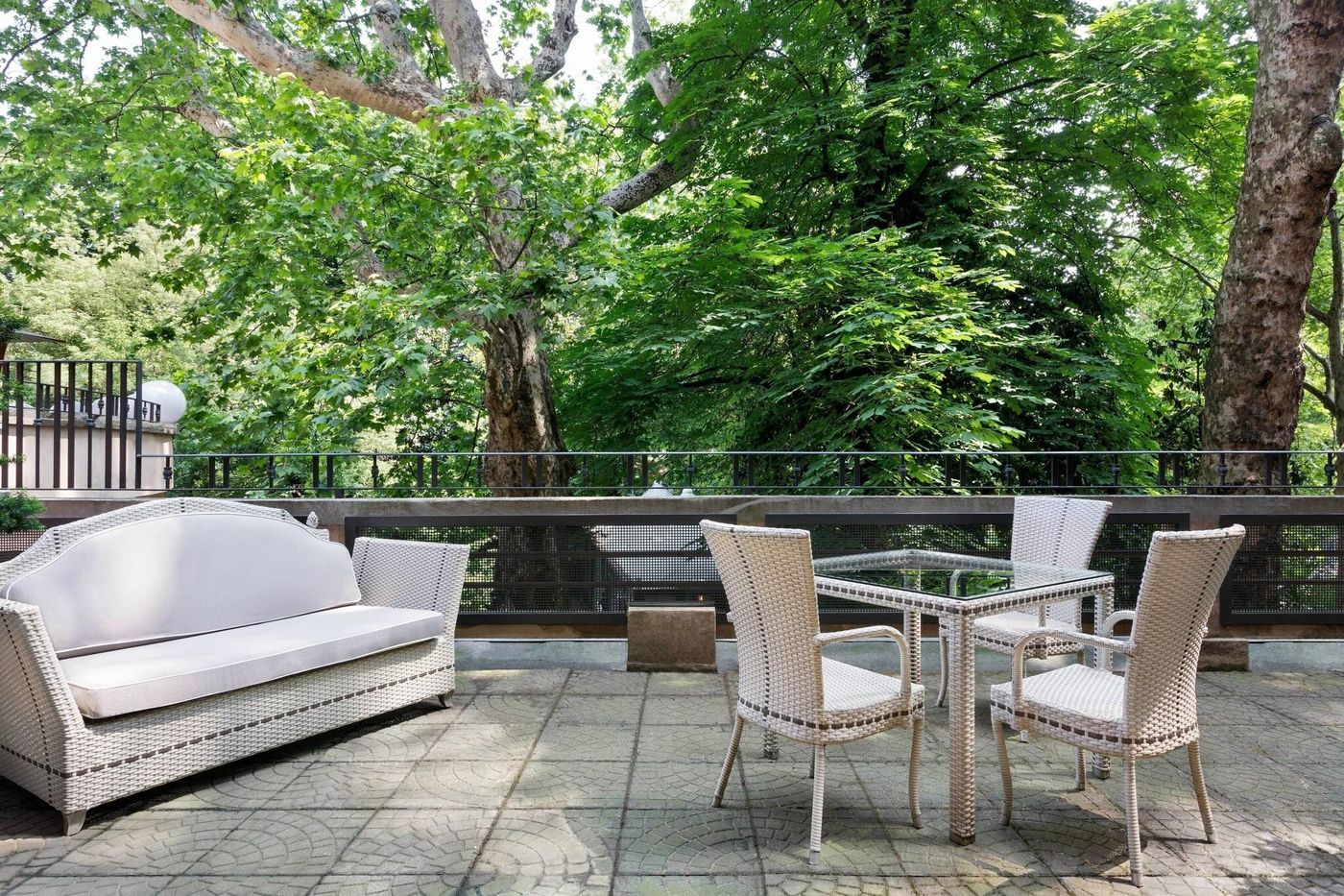 Sheraton-Diana-Majestic-General-view-63