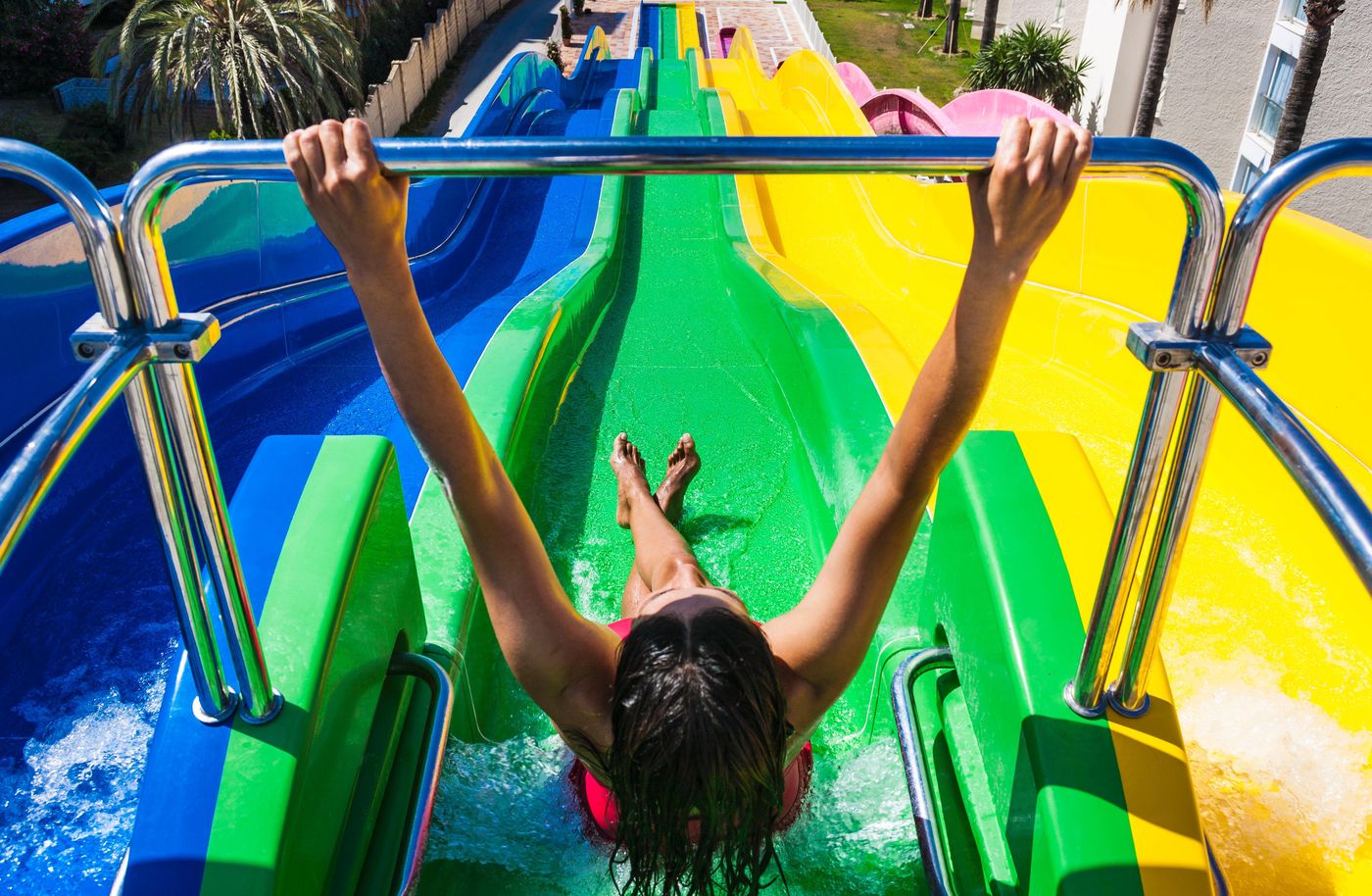 Globales-Playa-Estepona-Sports-and-Entertainment-21