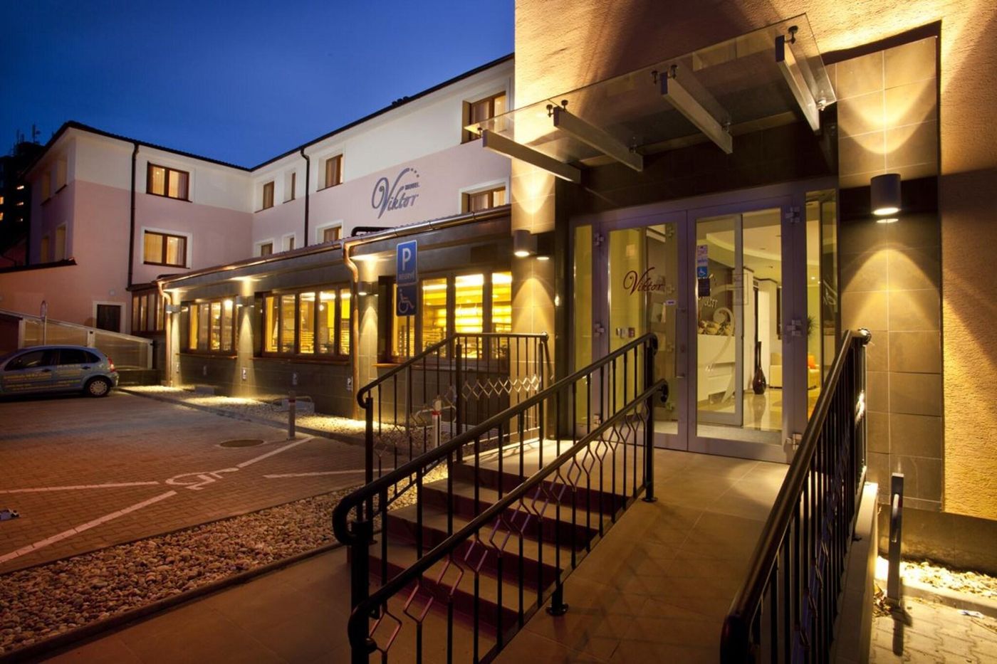 Hotel Viktor-Slovakia-BRATISLAVA-General view-2