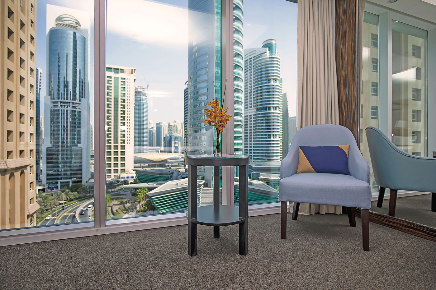 Bonnington-Jumeirah-Lakes-Towers-Room-29