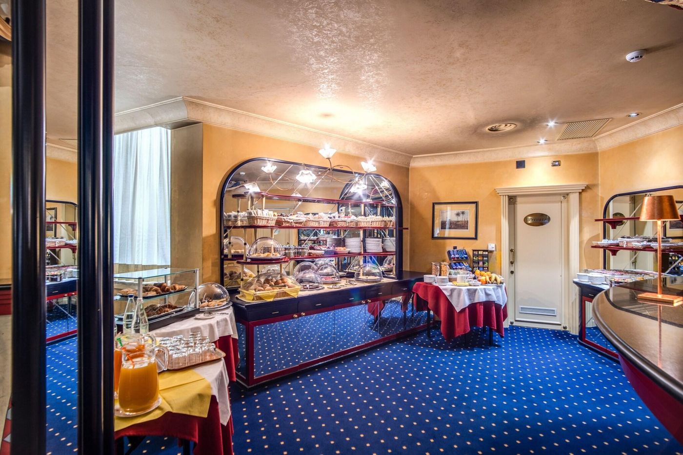 Auriga-Restaurant-41