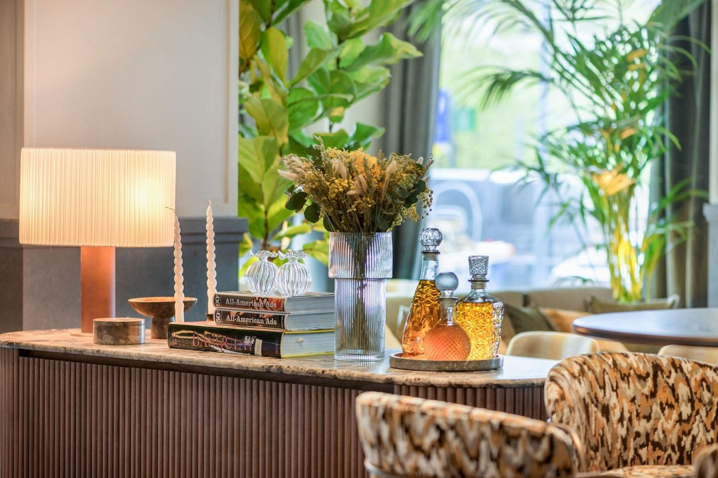 AC-Madrid-Cuzco-Lobby-36