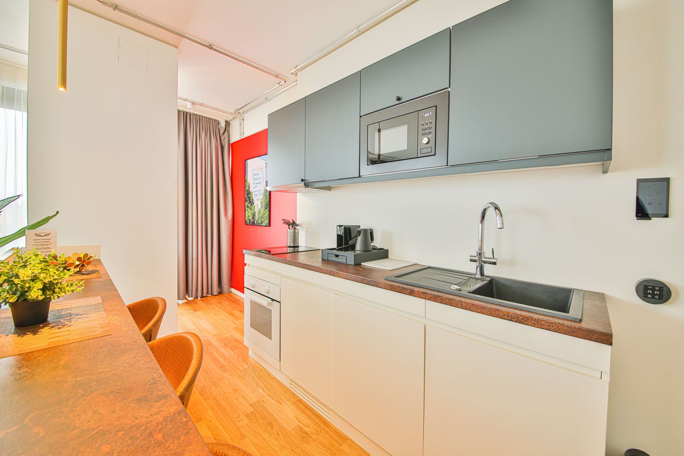 Aeronaut-Serviced-Apartments-powered-by-Pearl1-Room-31