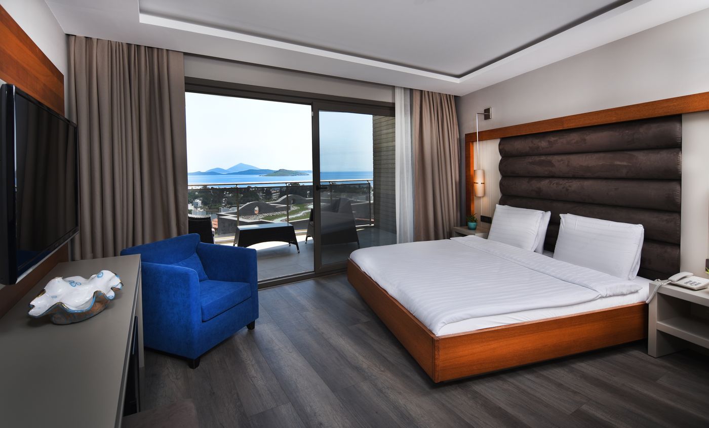 Temenos Luxury Hotel & Spa