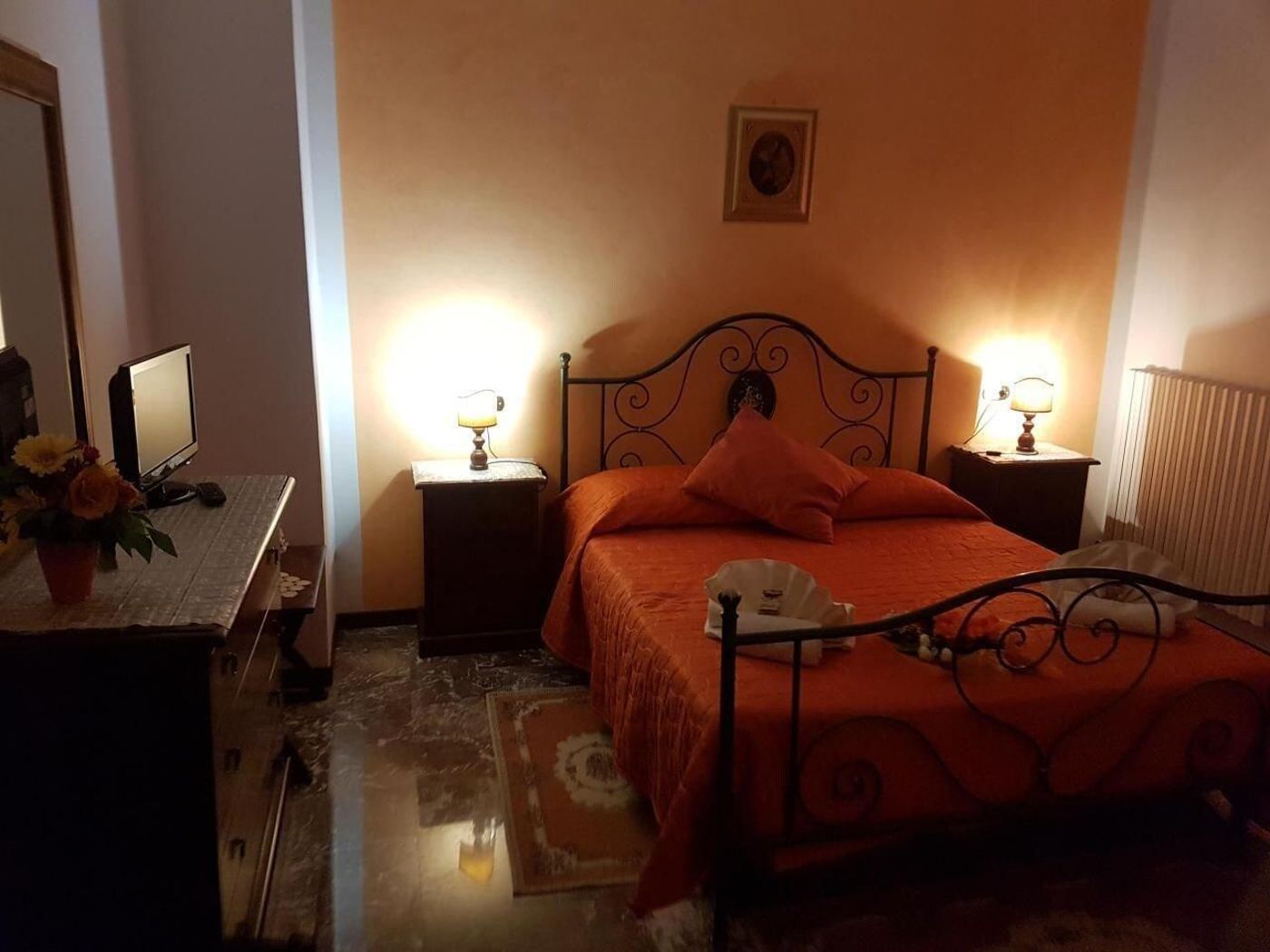 B&B Residenza di Campagna-Italy-ASSISI-Room-9