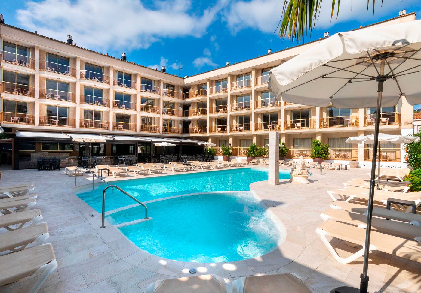 Miami Park Aparthotel