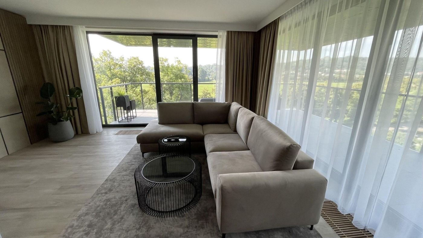 AC-Hotel-by-Marriott-Krakow-Room-43