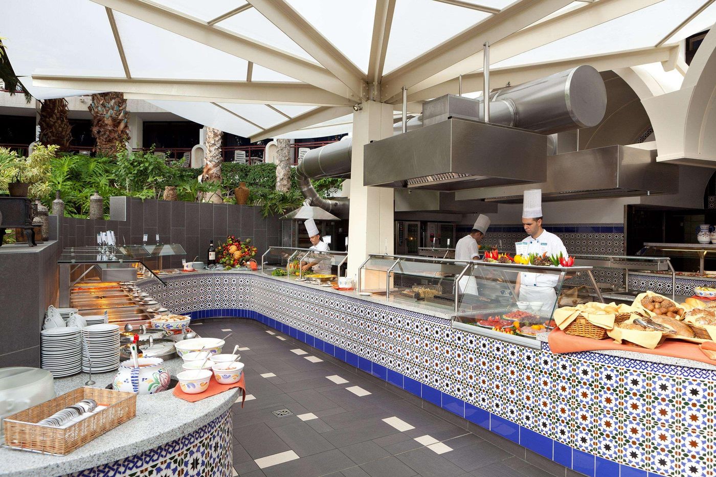 Seaside-Sandy-Beach-Hotel-Restaurant-27