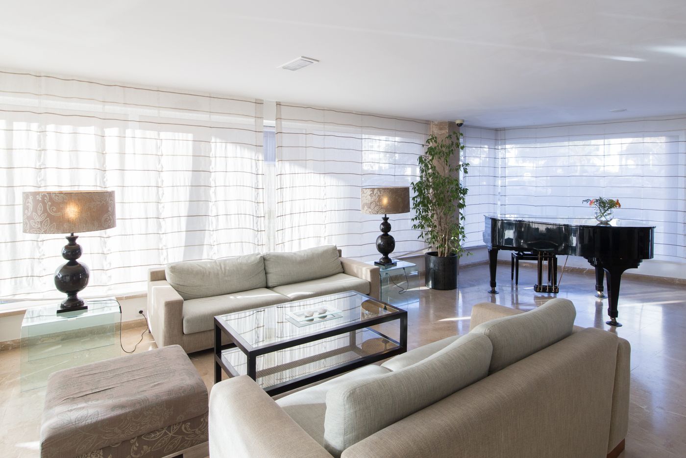 Quarteira-Sol-Hotel-Lobby-29