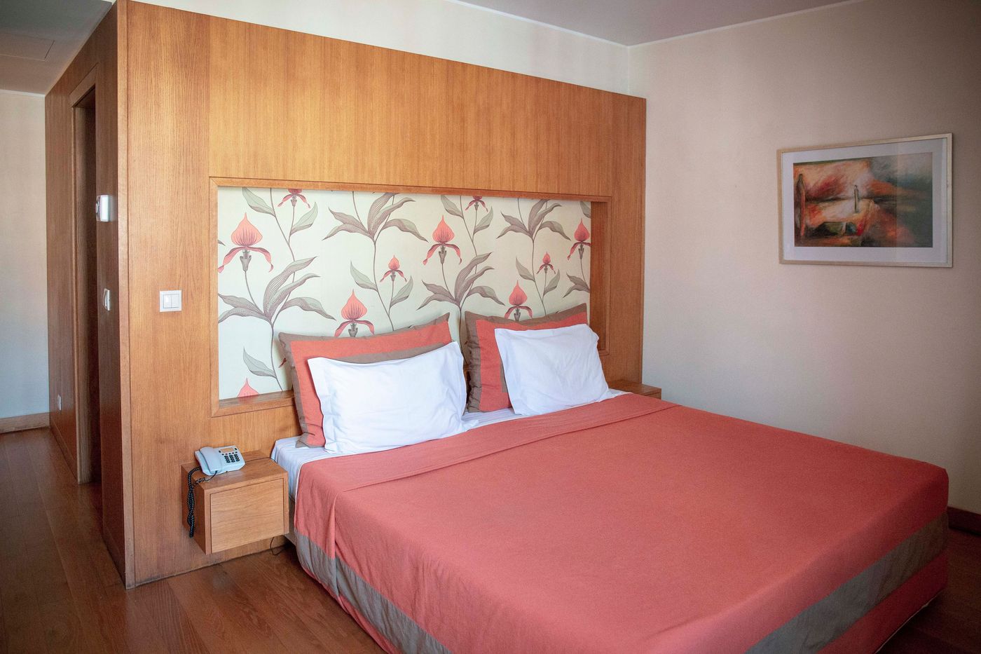 Apartamentos-Turisticos-Atlantida-Room-2