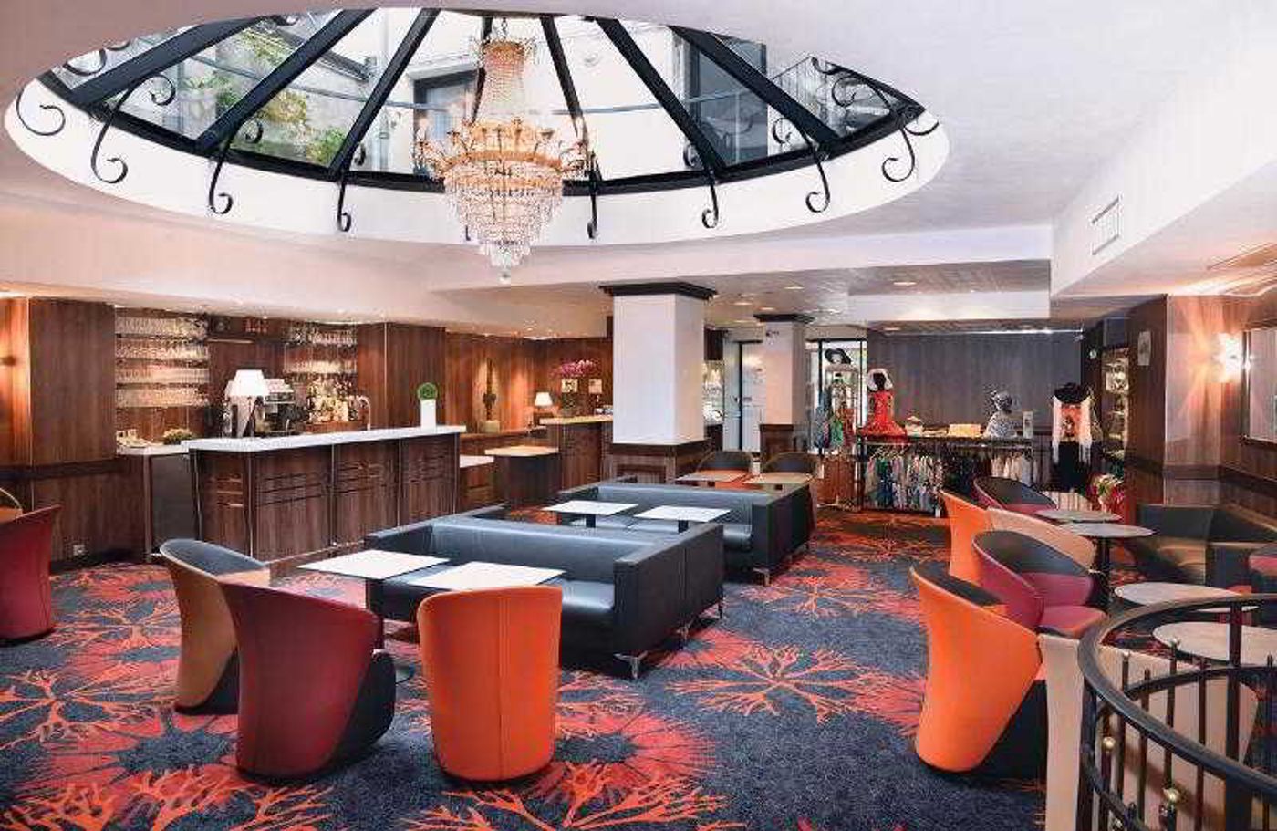 Gloria & Avenue-France-LOURDES-Lobby-5