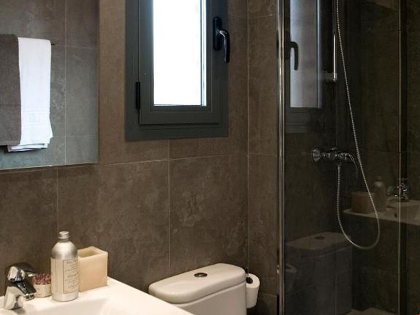 SG-Costa-barcelona-Room-10