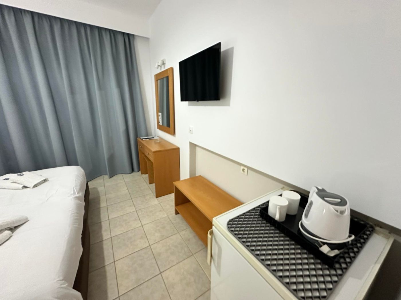 Castro-Hotel-Room-30