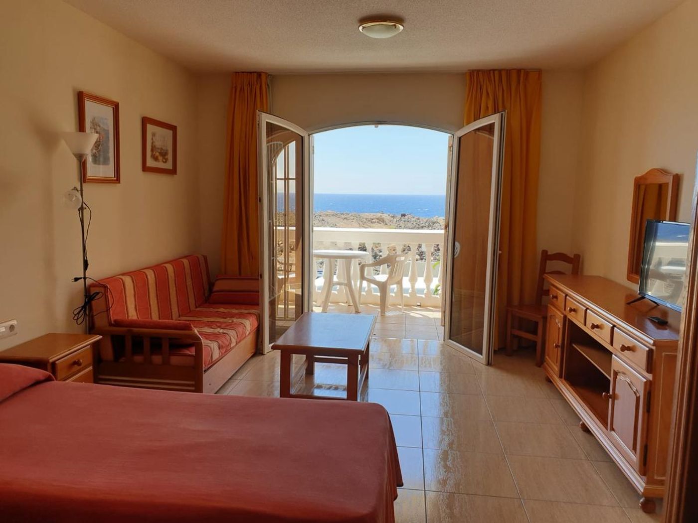 Parque Carolina Apartments