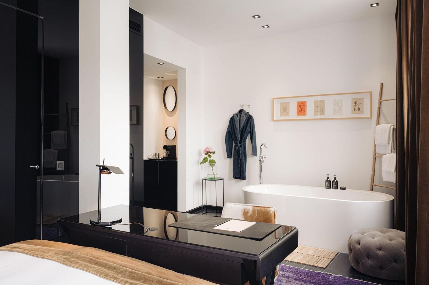 SIR-Albert-Hotel--part-of-Sircle-Collection-Room-41