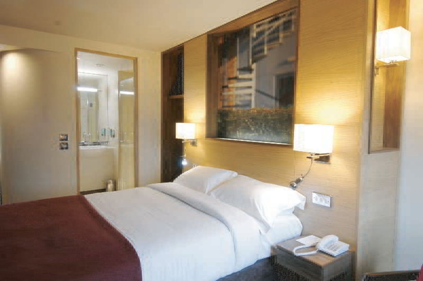 Lodge at Bristol-United Kingdom-BRISTOL-Room-9