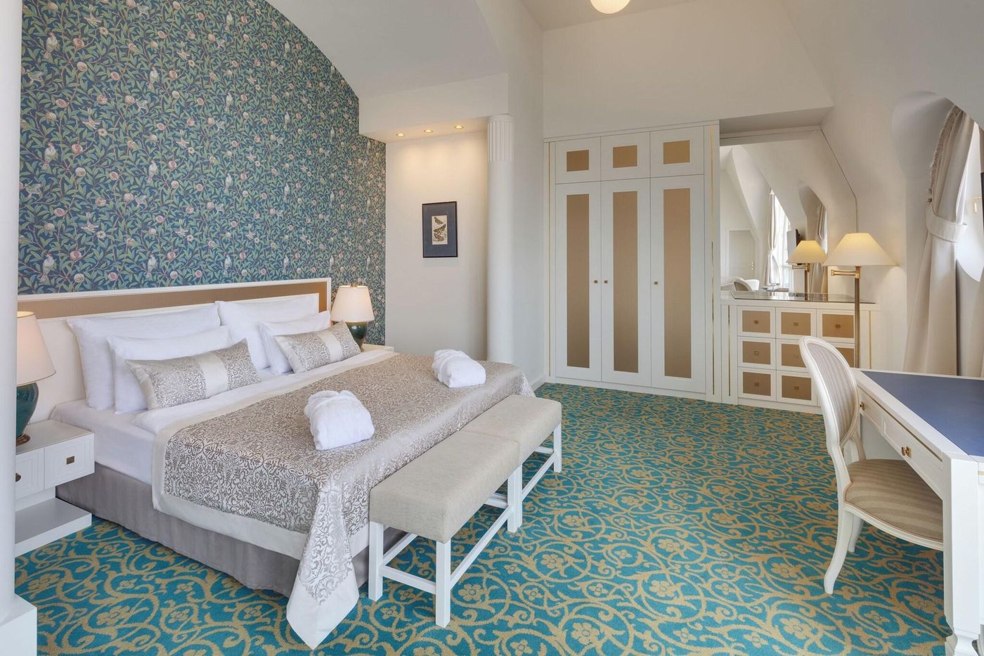 Hotel-Savoy-Prague-Room-11