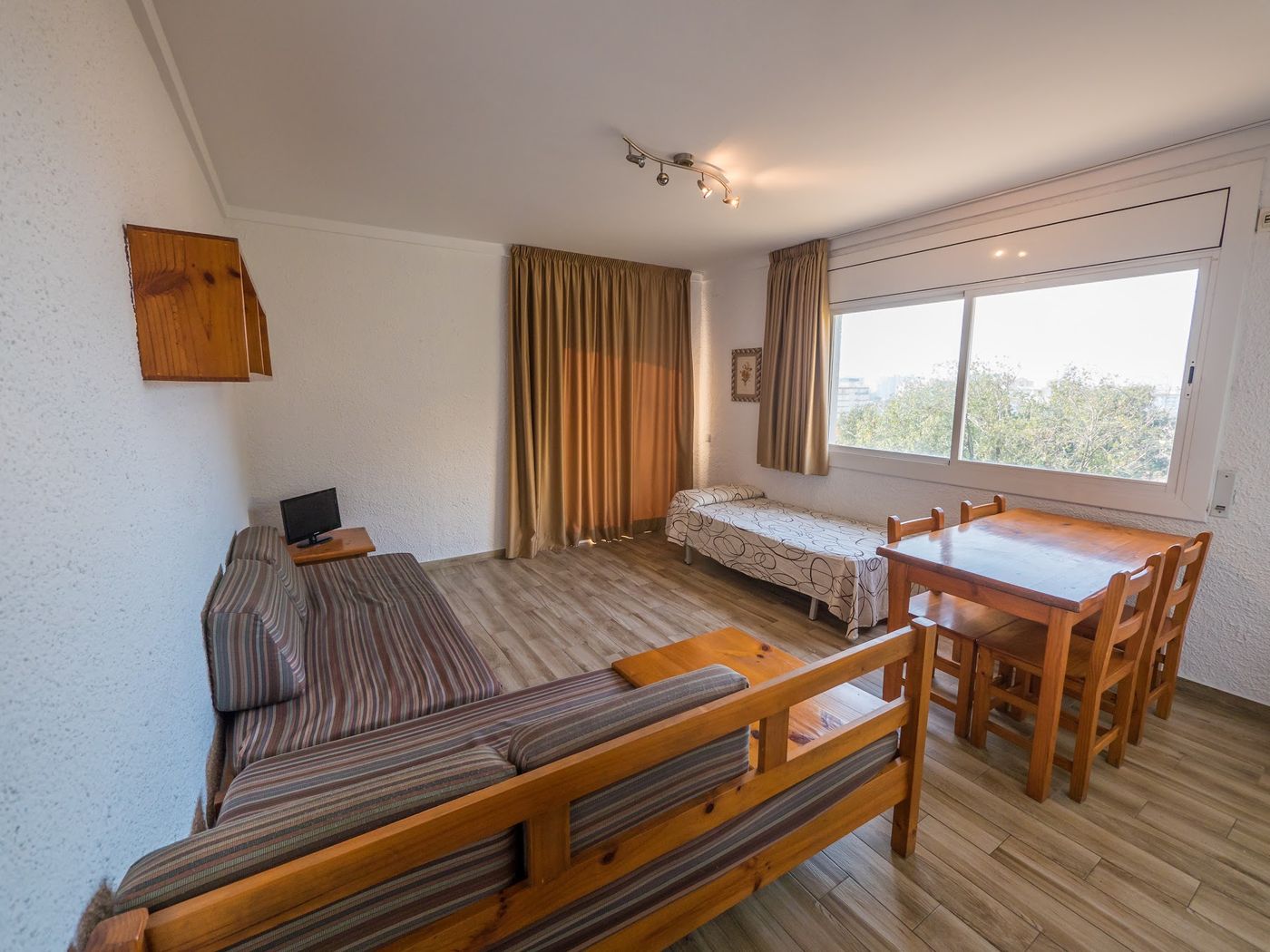 Apartaments AR Muntanya Mar