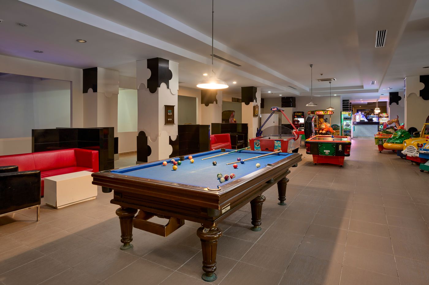 Seaden-Sea-World-Resort-Spa-Sports-and-Entertainment-66