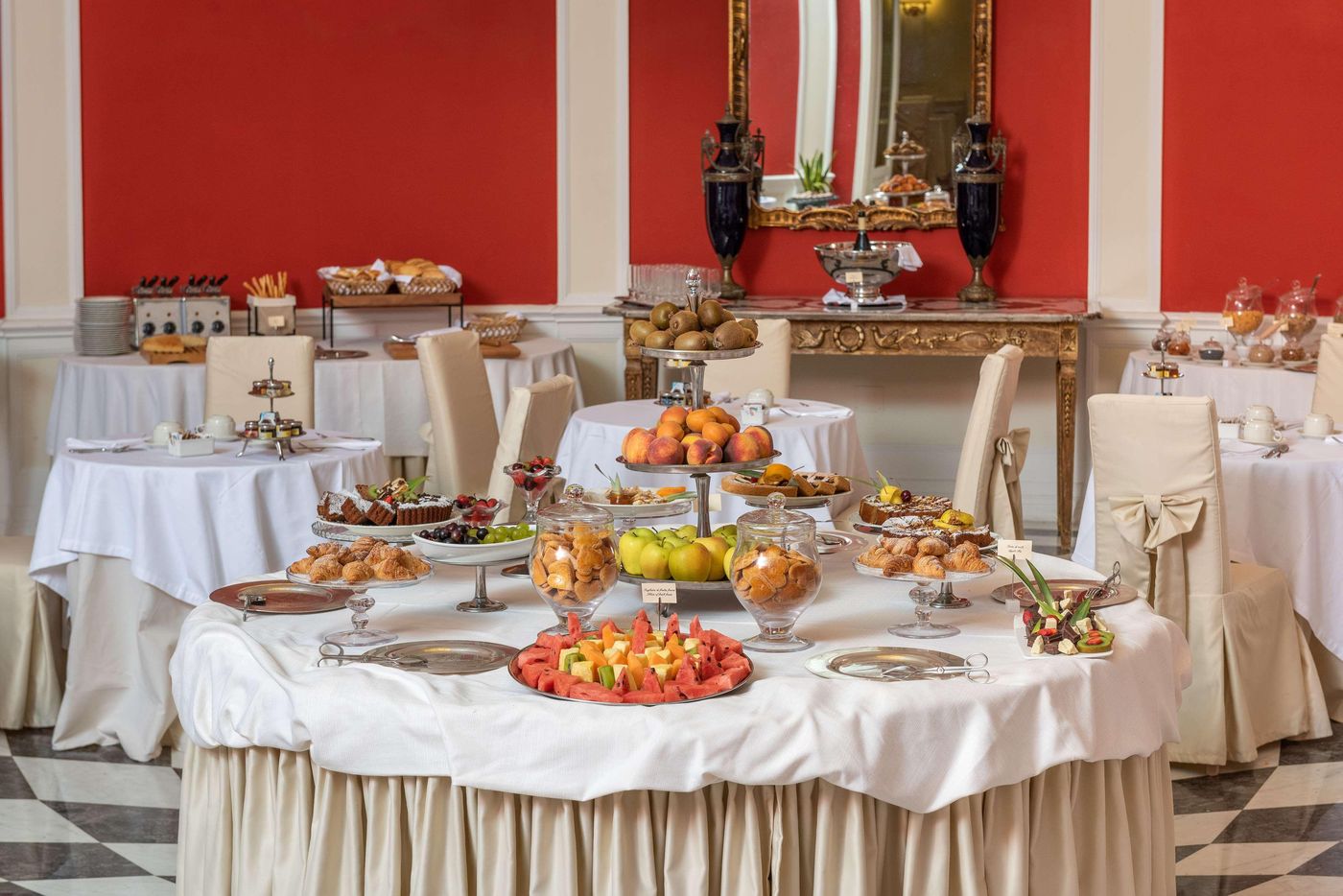 Radisson-Blu-Ghr-Hotel-Rome-Restaurant-57