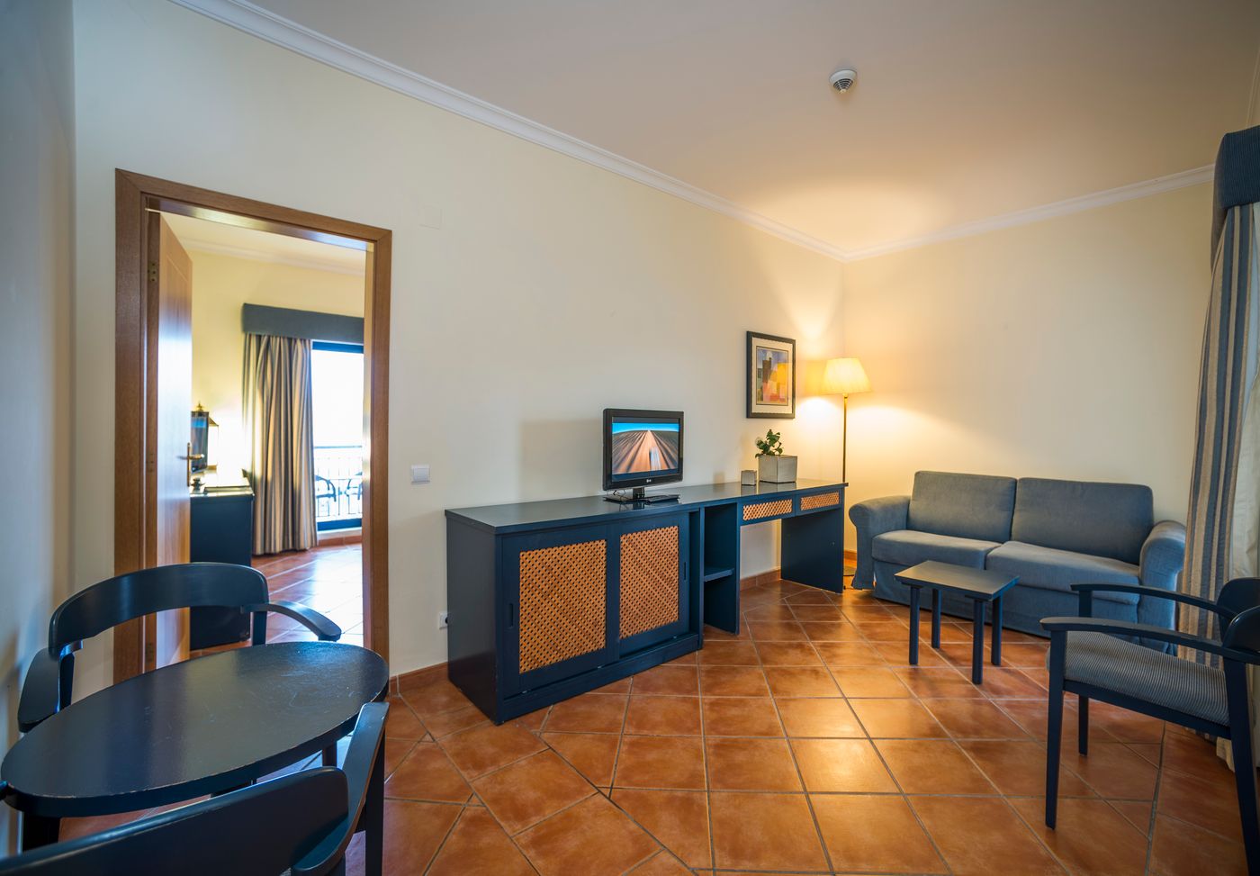 Vila-Gale-Tavira-Room-13