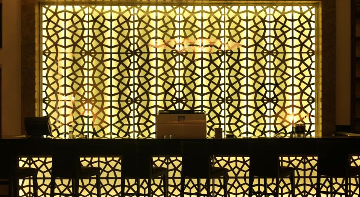 Savoy-Le-Grand-Hotel-General-view-43