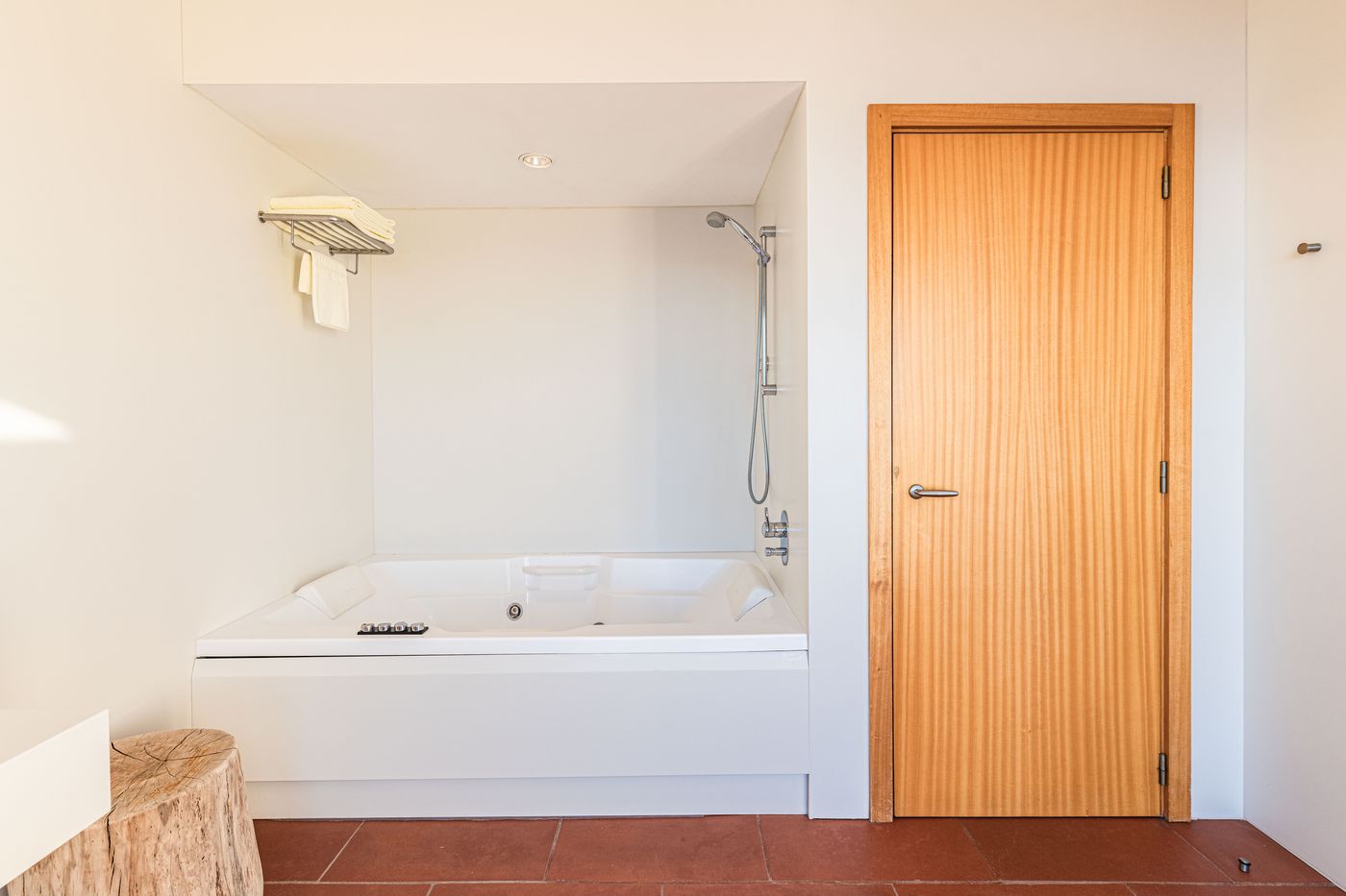 Almadraba-Park-Room-55