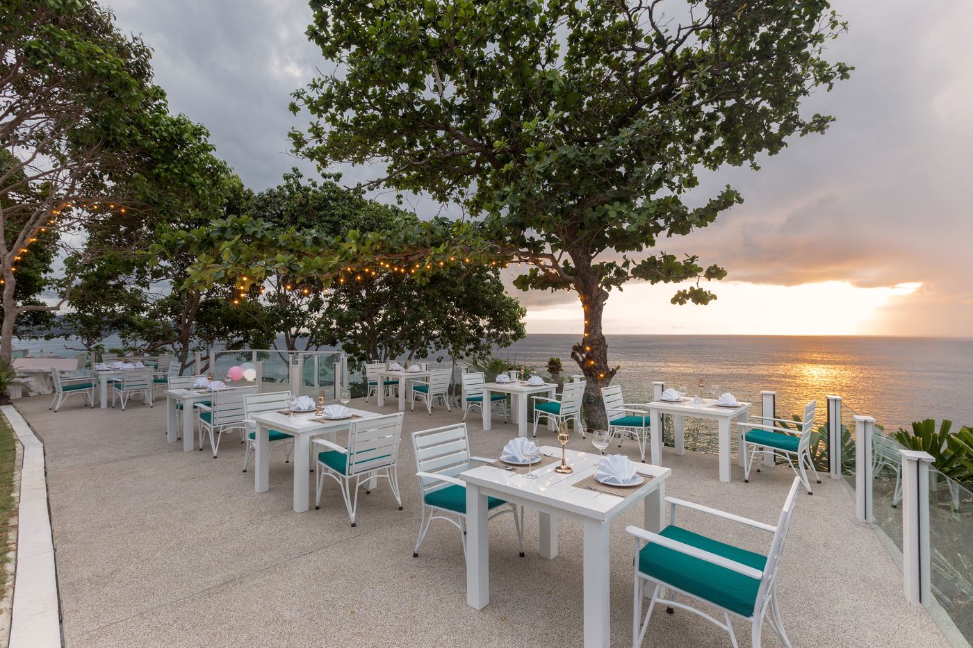 Secret-Cliff-Villa-Restaurant-68