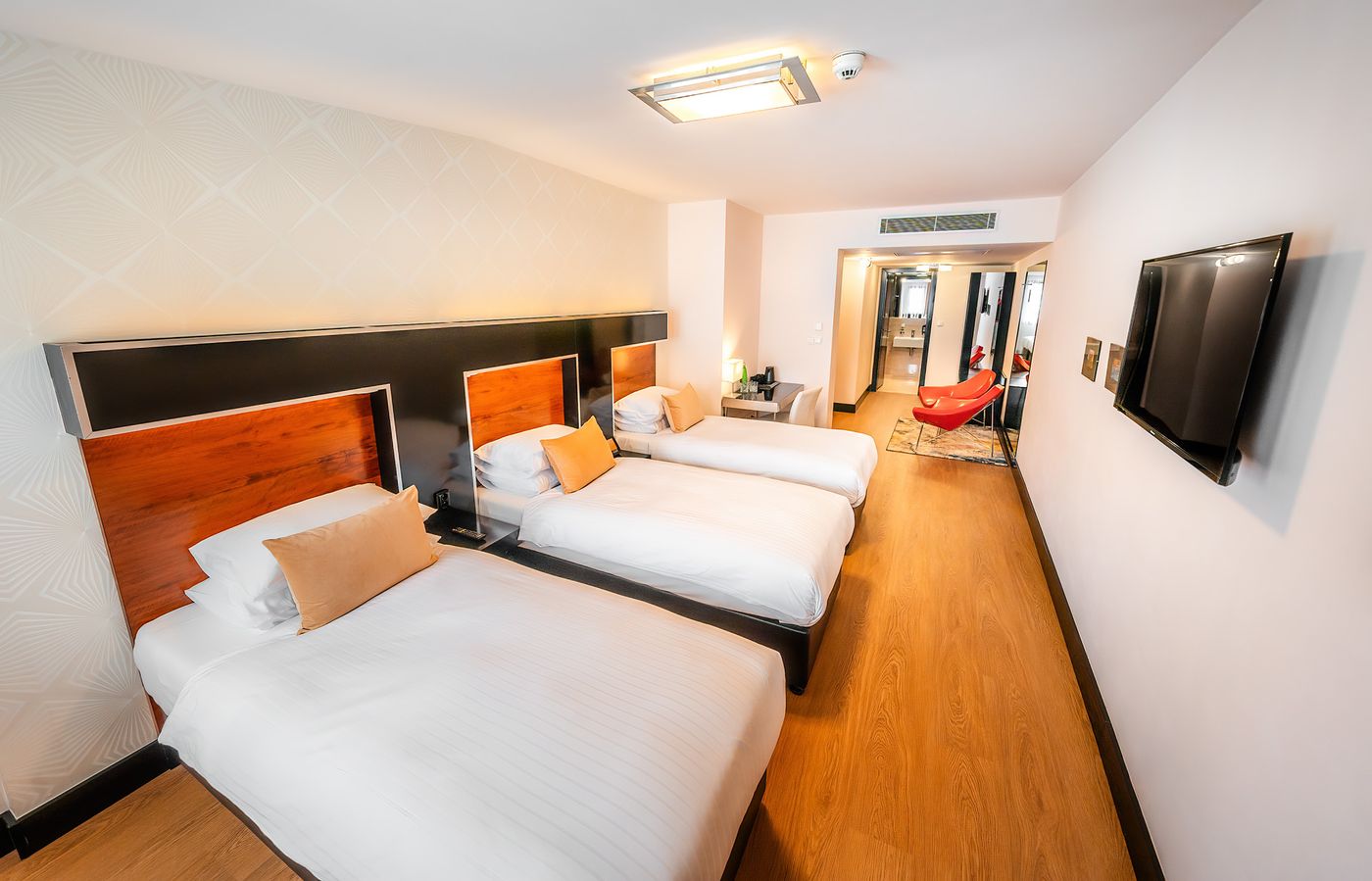 Grand-Majestic-Plaza-Hotel-Room-23