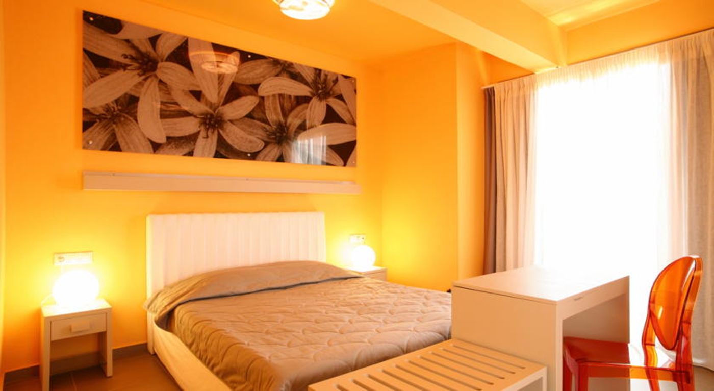 Bourtzi Boutique Hotel