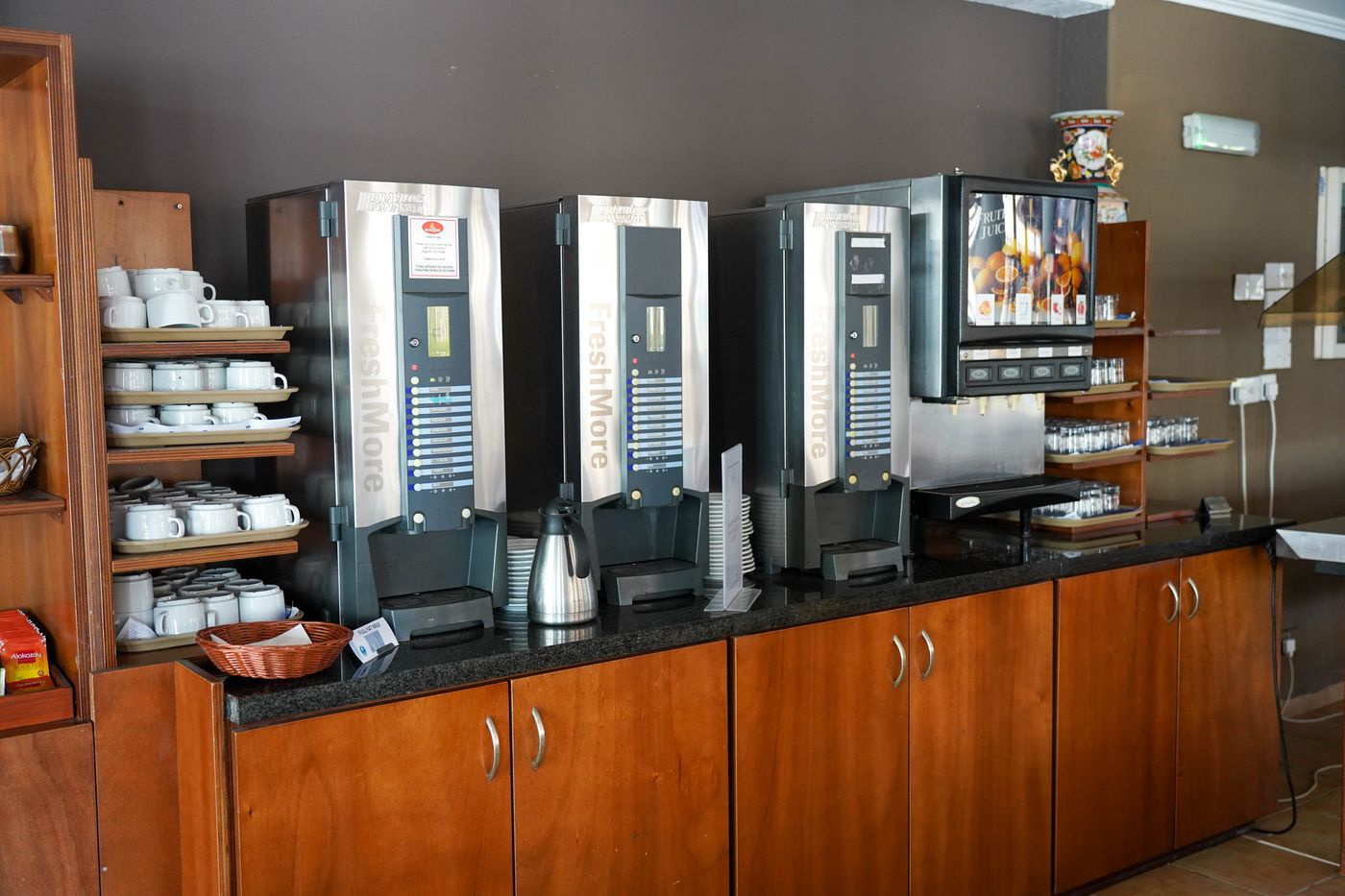 Basilica-Holiday-Resort-Bar-42