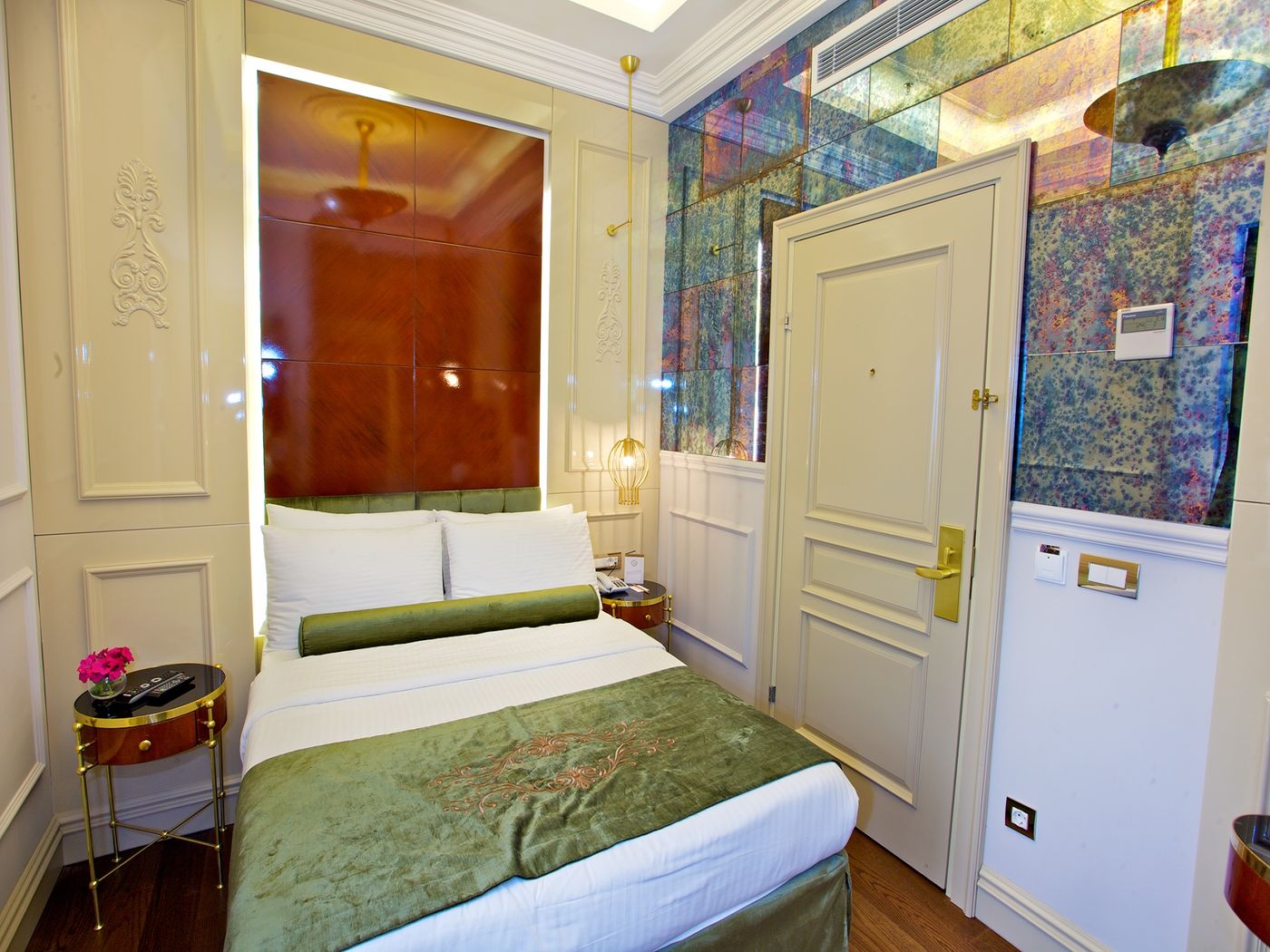 Taksim-Star-Room-9