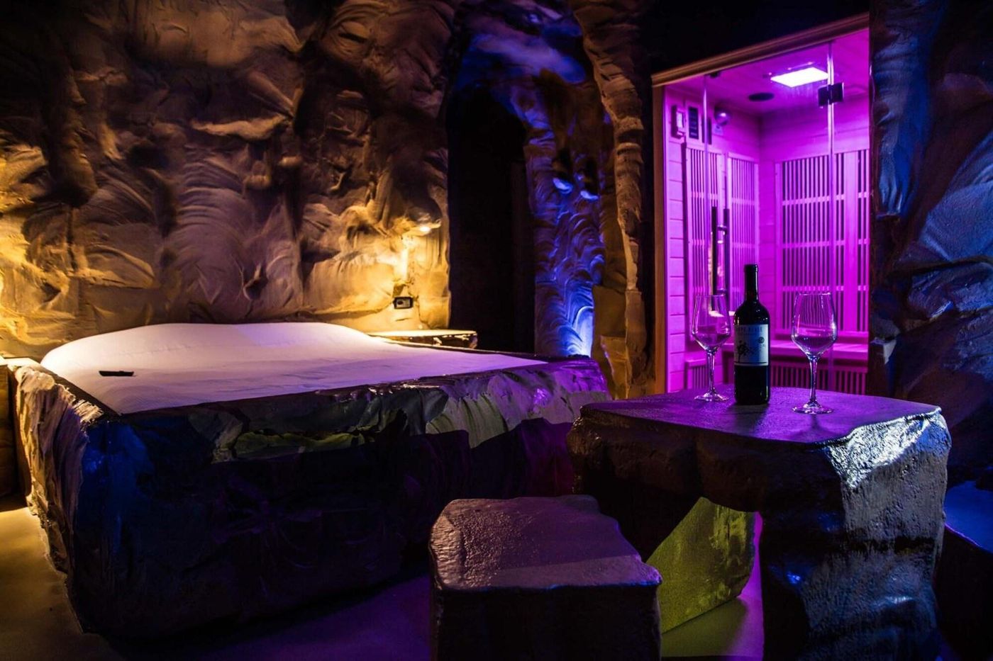 Magicsuite-Guest-House-Roma-Portuense-Sports-and-Entertainment-12