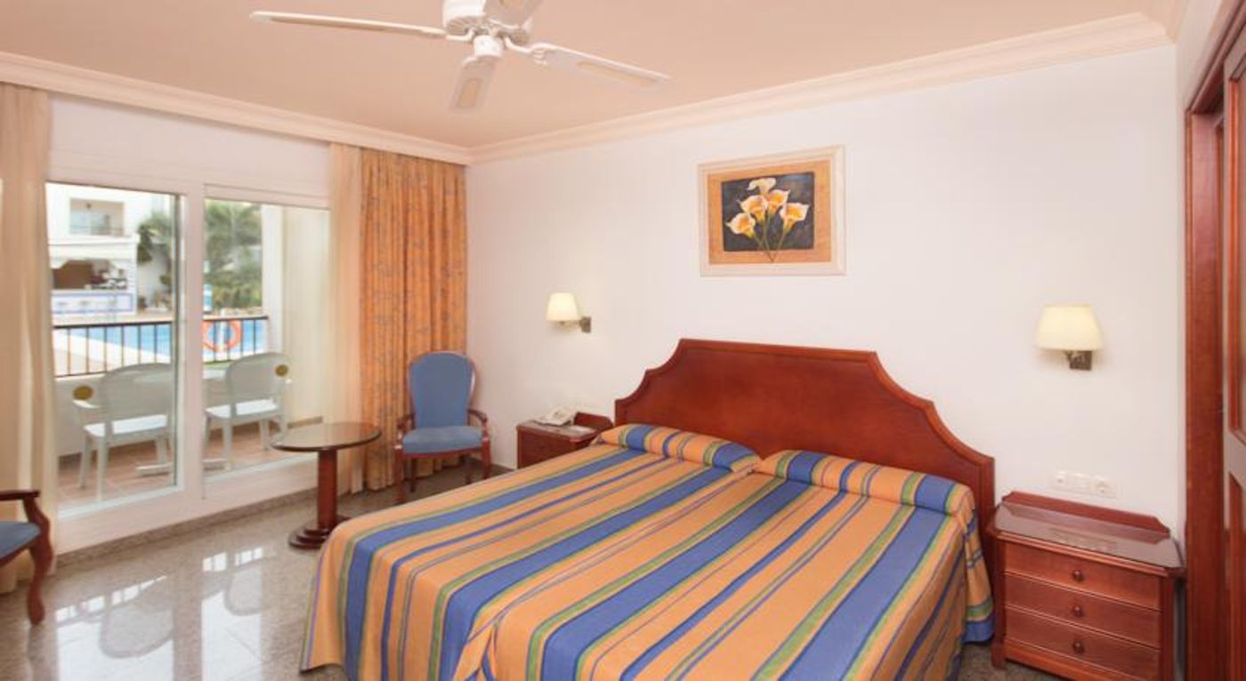 Mac Puerto Marina Benalmadena