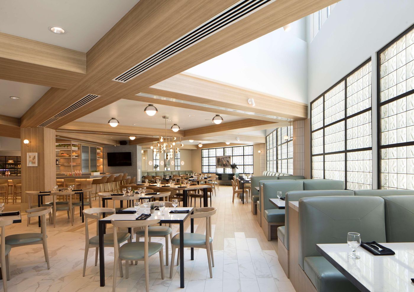 Hilton-Santa-Monica-Hotel---Suites-Restaurant-20