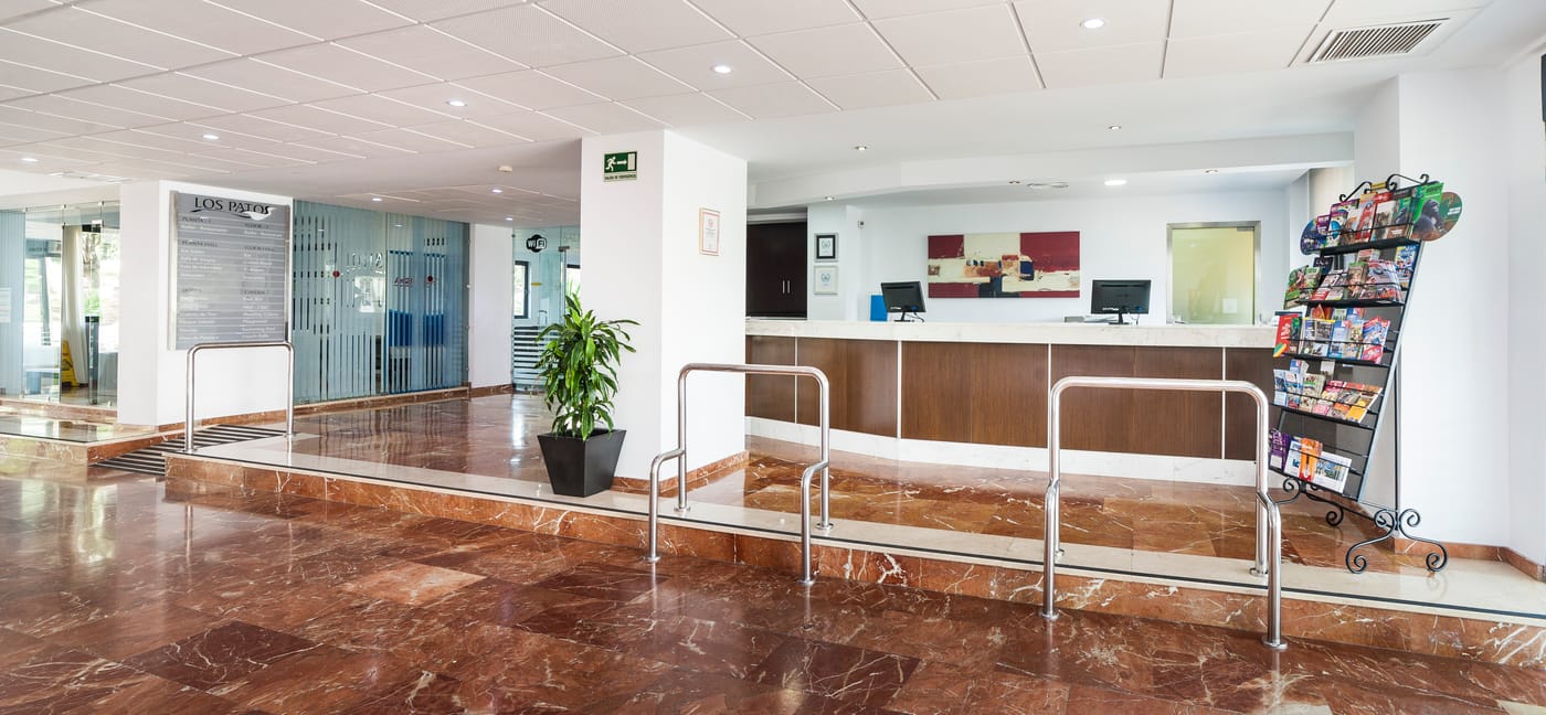 Los-Patos-Park-Lobby-31