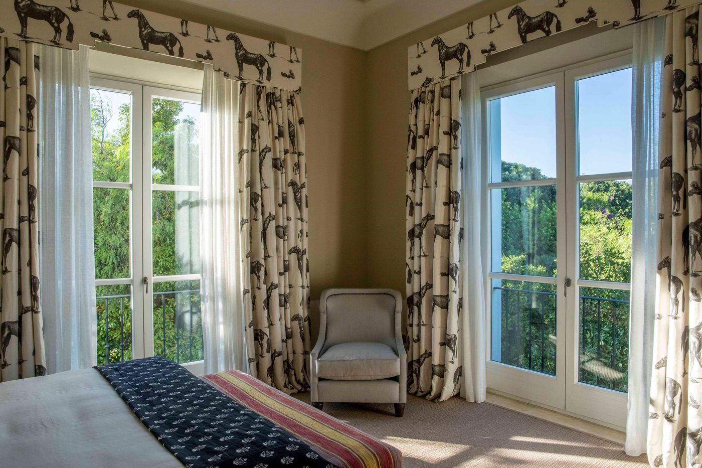 Finca-Cortesin-Golf-and-Spa-Room-35