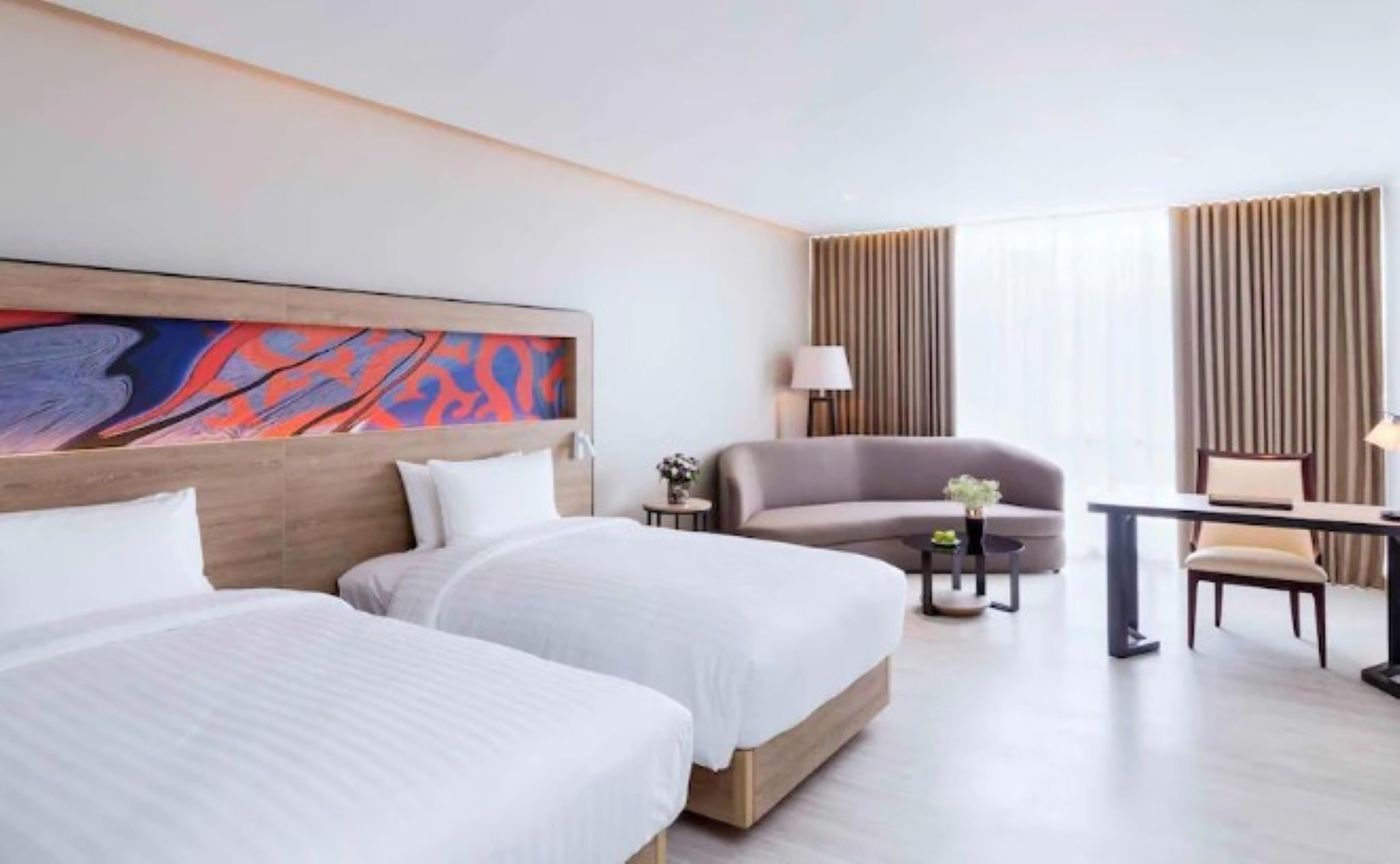Novotel-Phuket-City--Phokeethra-Room-20