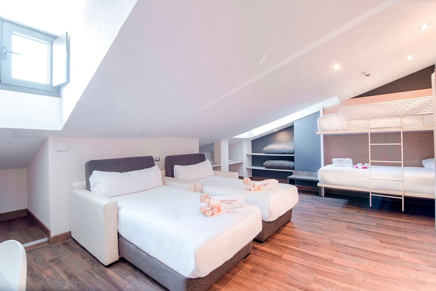 Petit Palace Posada del Peine