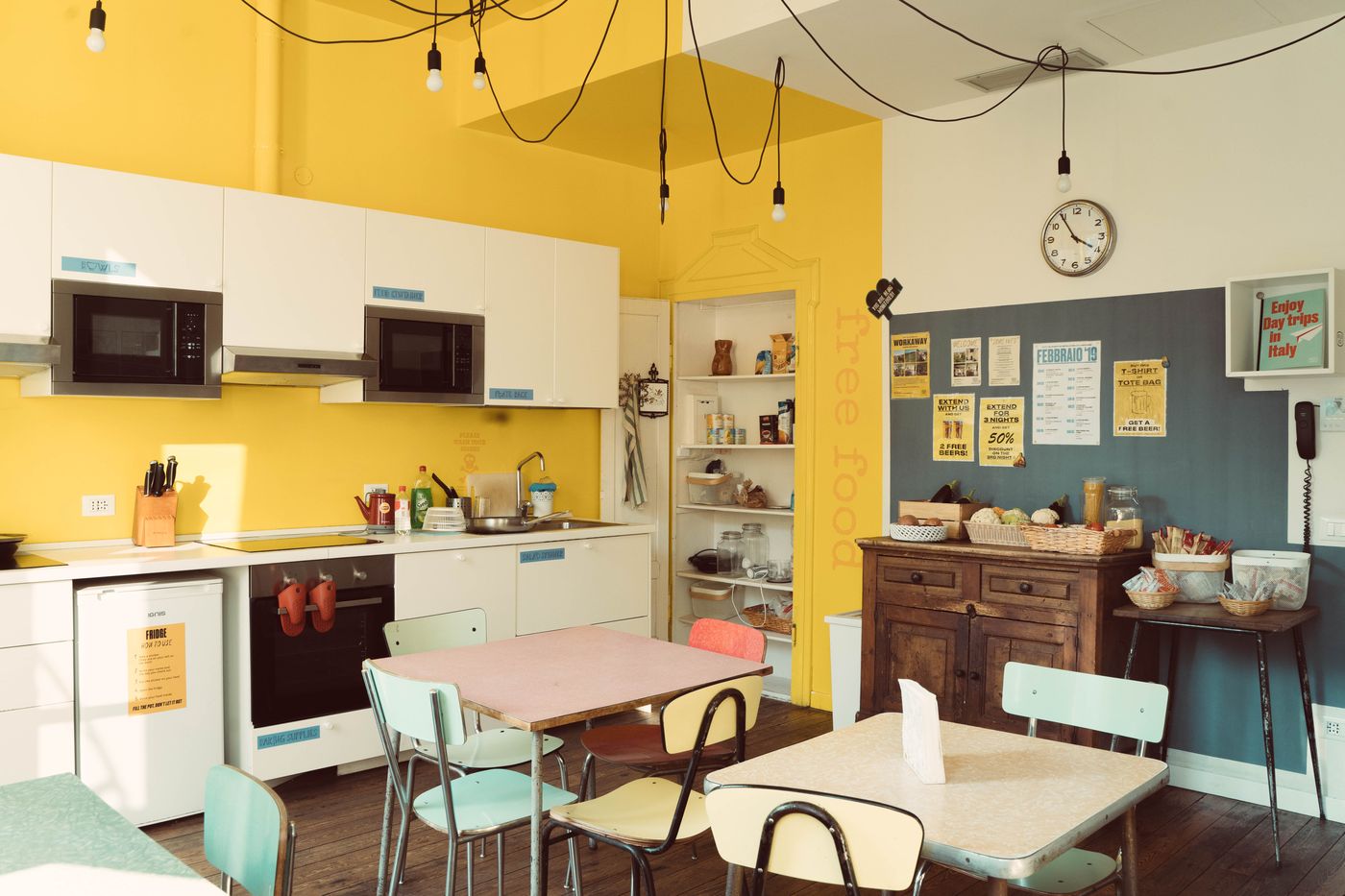 Ostello Bello Lake Como-Italy-COMO-Lobby-7