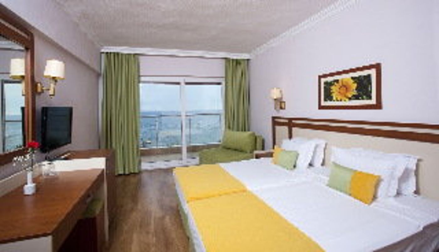 Armas Bella Luna Hotel