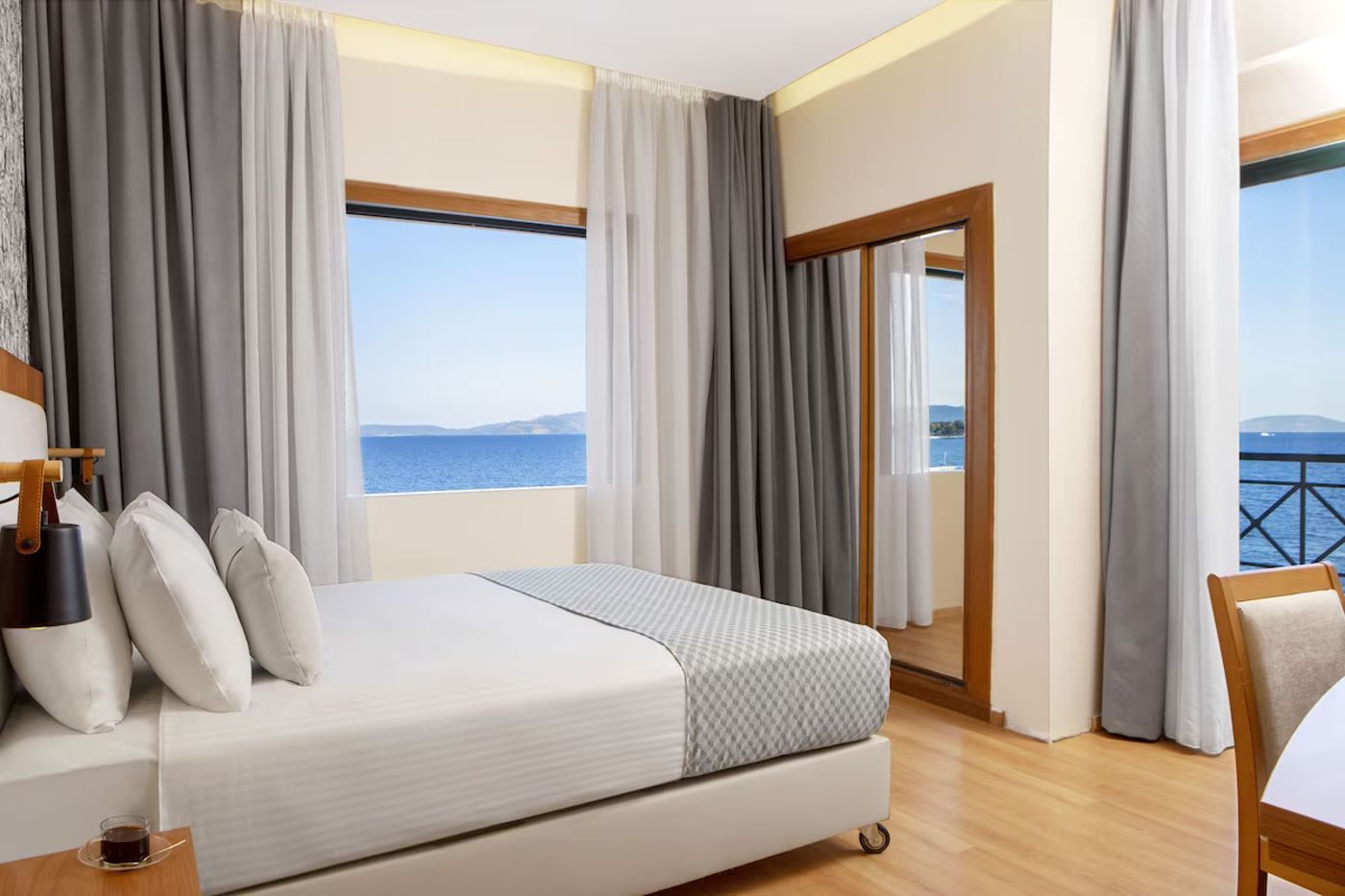 Ramada-Attica-Riviera-Room-10