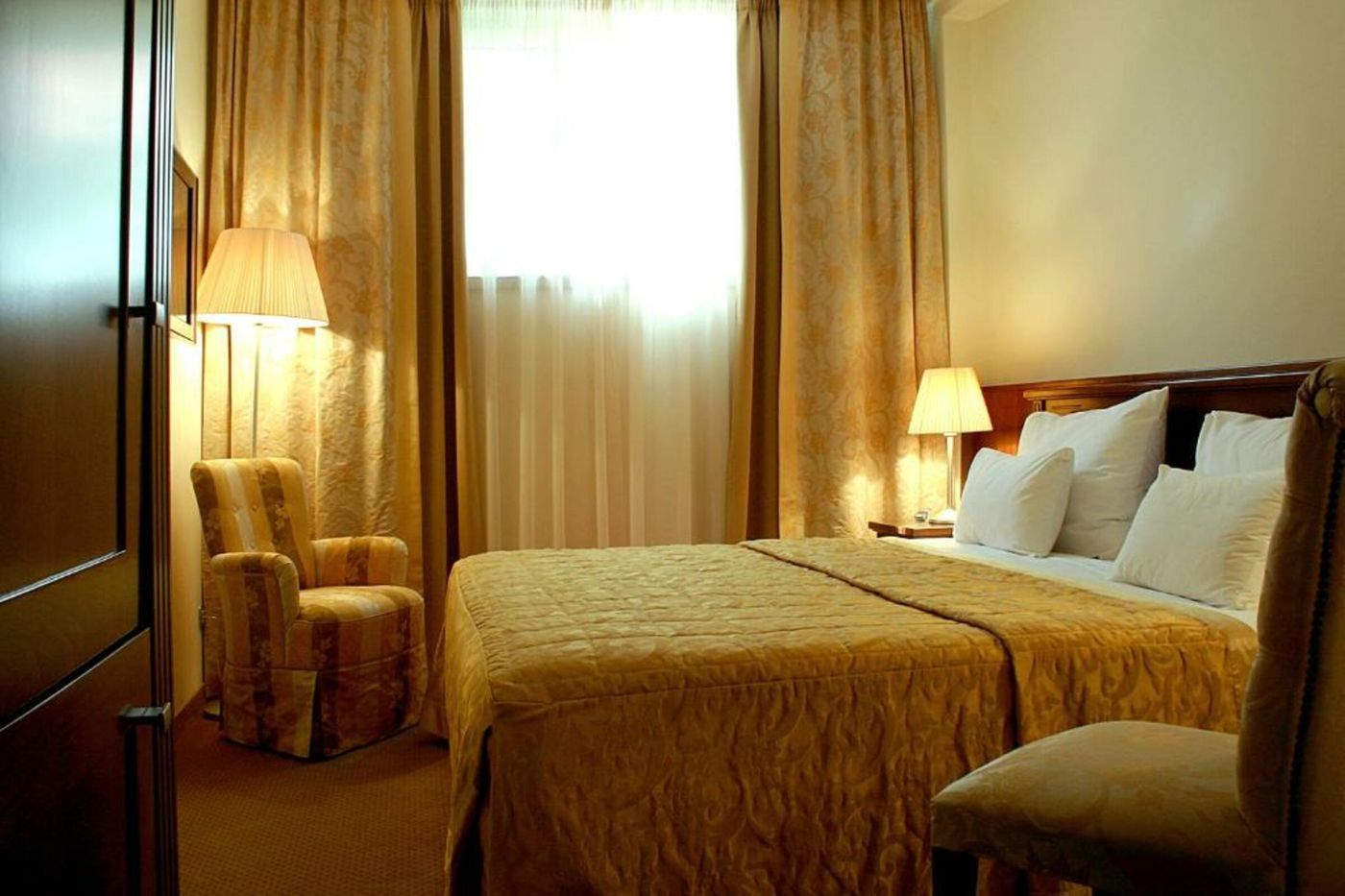 Globo-Hotel-Split-Room-8