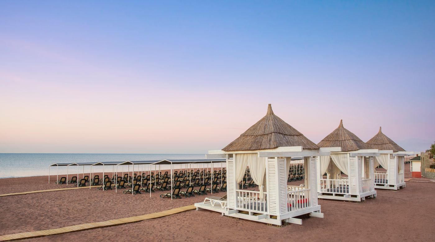 IC-Hotels-Santai-Family-Resort-Beach-83