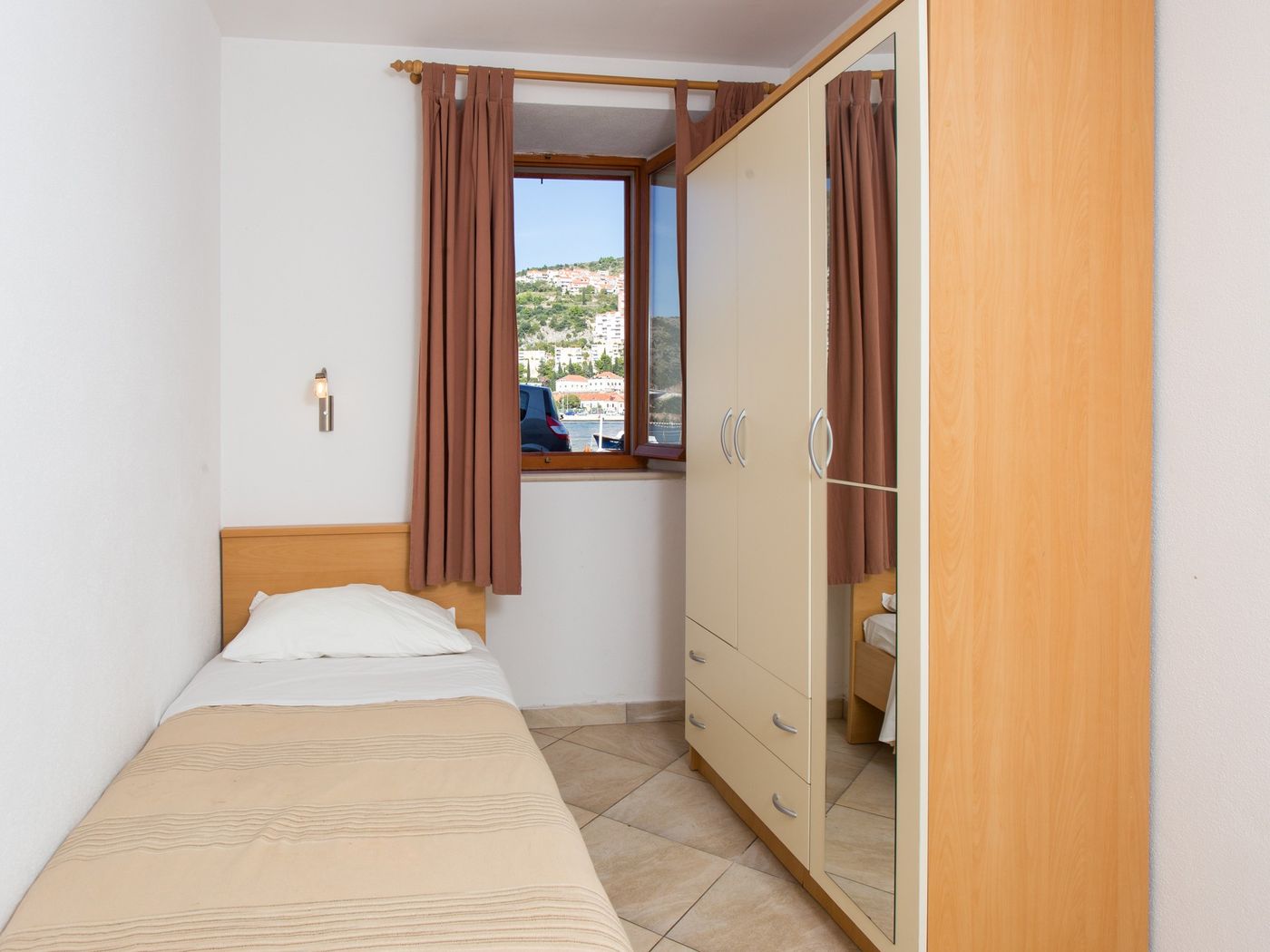 Apartments-Orka-Room-17