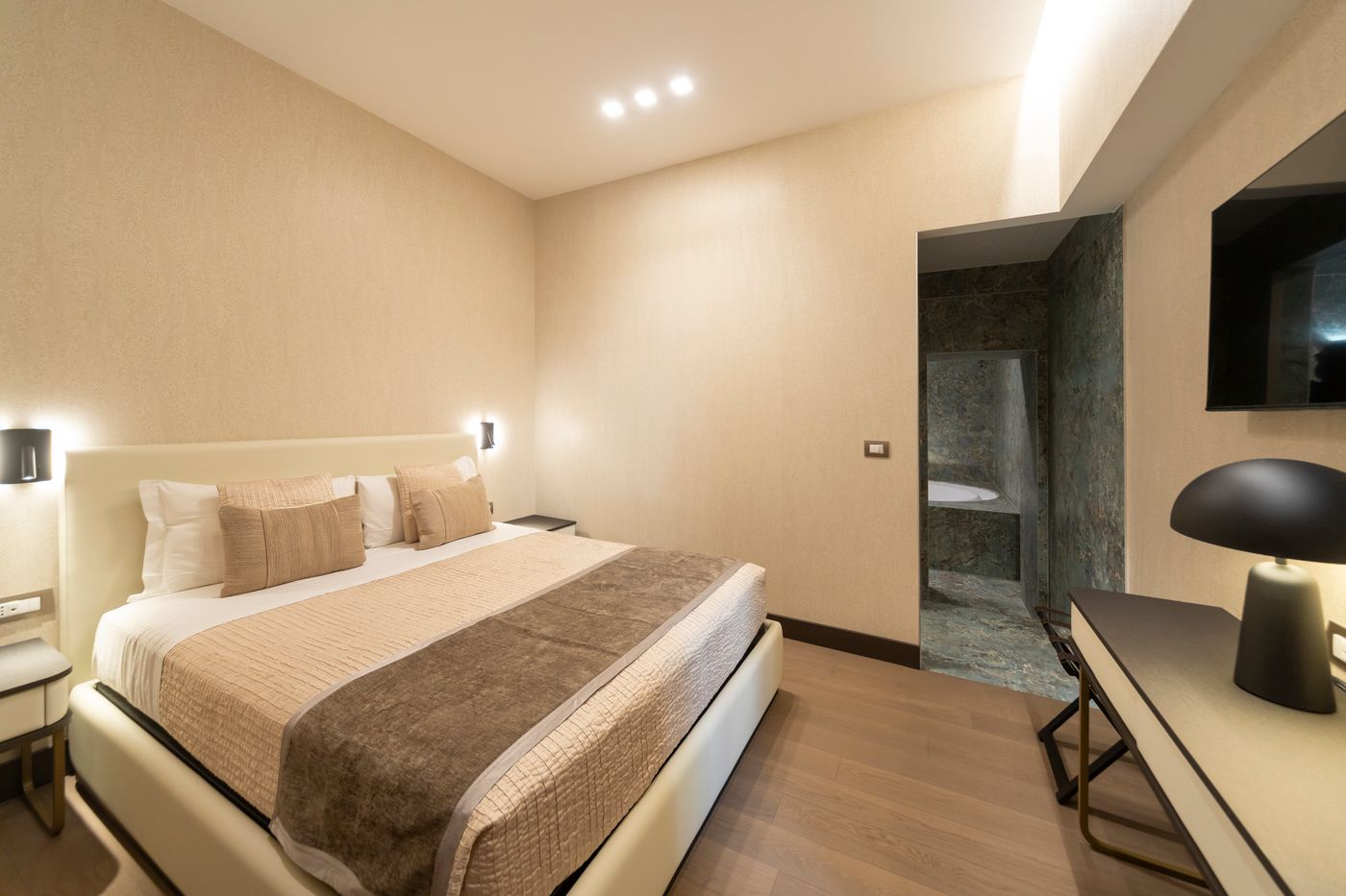 San-Carlo-Suite-Room-33